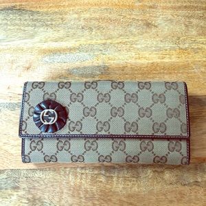 Bifold Gucci “GG” Wallet with Gucci Flower